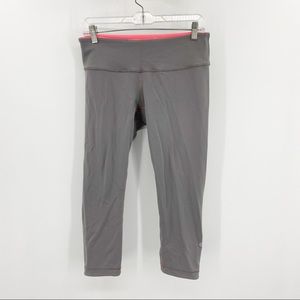 Lululemon Grey Reversible Wunder Under Leggings 10